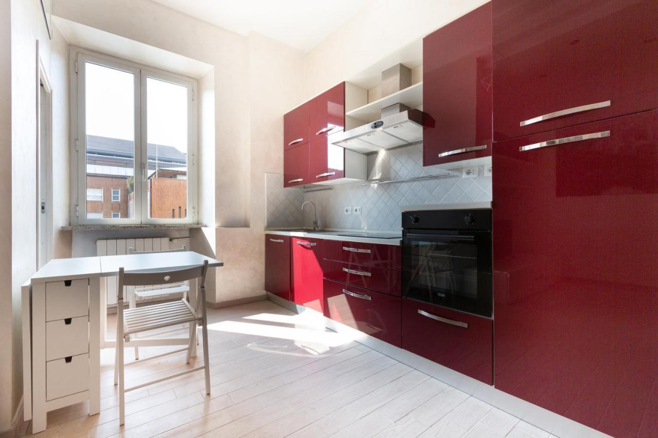 Zara Bright Flat Appartement Milaan Buitenkant foto